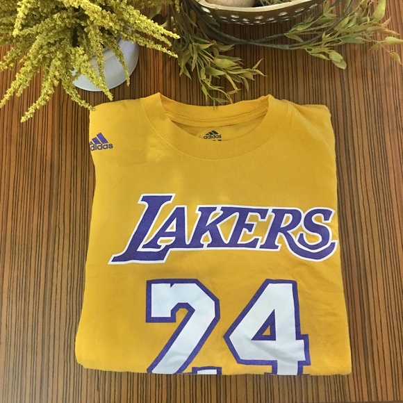 lakers t shirt kobe